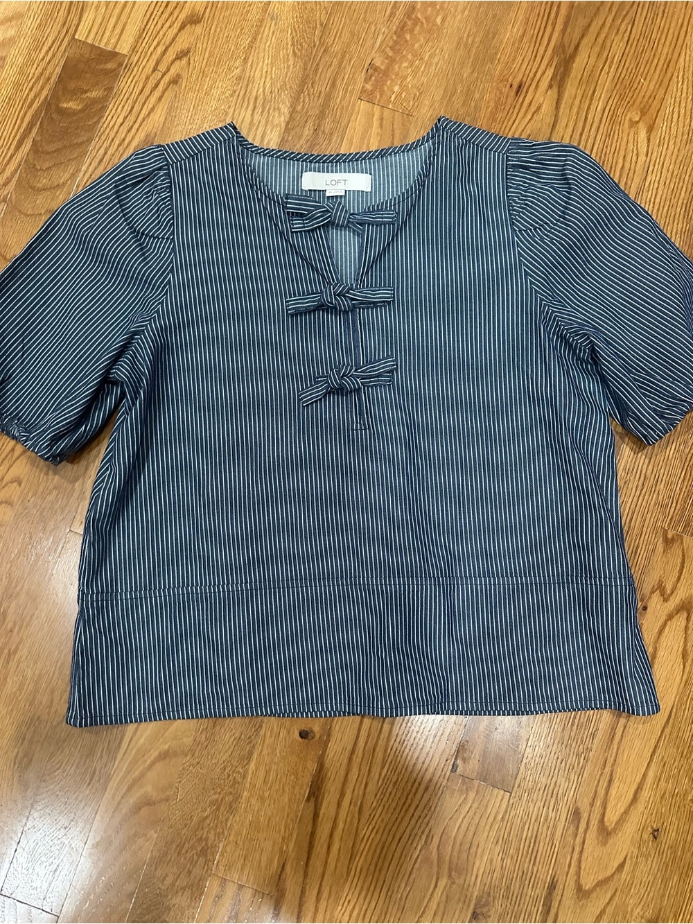 LOFT Dark Blue Striped Tie-Front Short Sleeve Top XS